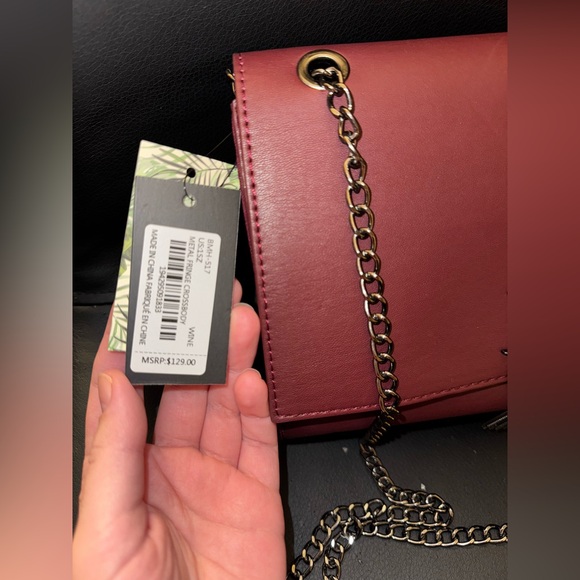 Badgley Mischka Metal Fringe Tassel Bag Purse Silver Chain Crossbody NWT - Picture 6 of 13